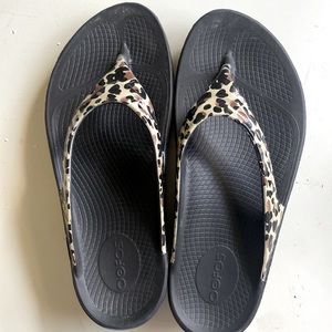 absorbs 37% more than other technology to take stress off your foot and joints.